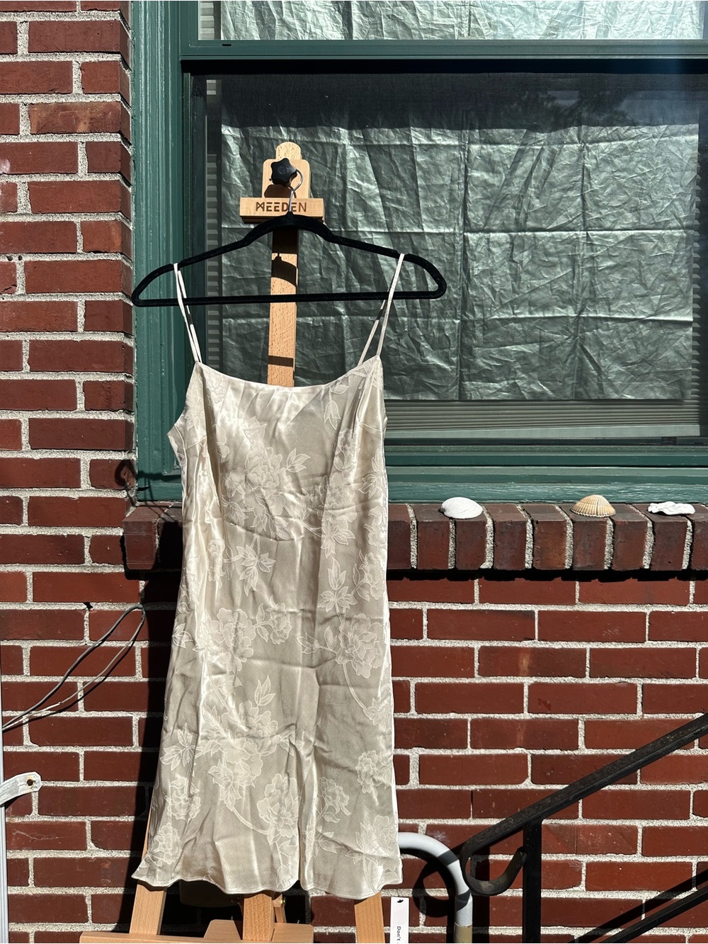 Reformation Lilibeth Mini Slip Dress in Champagne Floral Jacquard - Picture 4 of 5